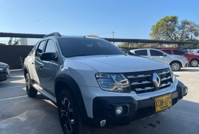 RENAULT DUSTER OROCH OUTSAIDER 2023 BLANCO 1.3