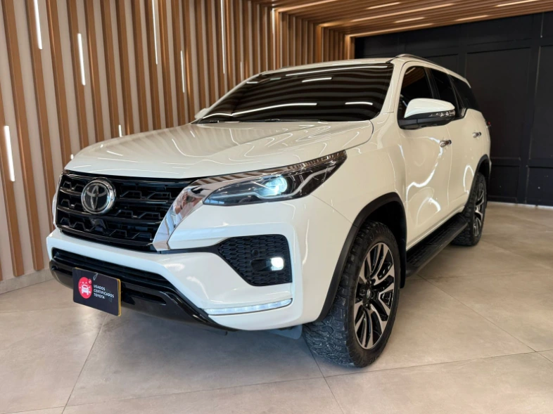 TOYOTA FORTUNER SRV 2022